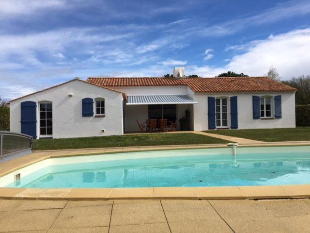 Gite Avec Piscine Privative L'Aiguillon-sur-Vie ภายนอก รูปภาพ